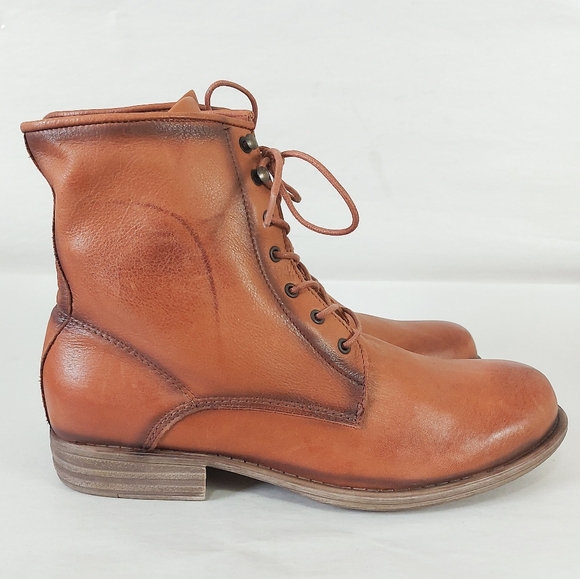 Maison Bulle Women Distressed Gypsy Hippie Mid-Calf Tan Leather Ankle Boots 42 - Picture 3 of 11